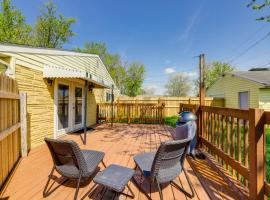 Pet-Friendly Ohio Escape with Deck and Community Dock!, budget hotel sa Celina