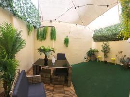 Paris Malakoff Garden Apartments, hotel in Malakoff