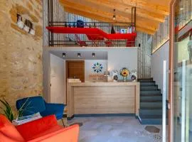 MACRAME' SUITES