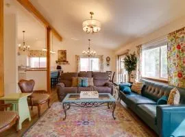 Homey Dog-Friendly Retreat with Deck in Dtwn Frisco!