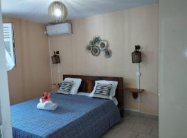 Viens sur la Cote d'Azure de bouillante!, Ferienwohnung in Bouillante