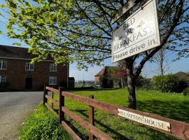 Plumpton House, bed & breakfast i Ashford