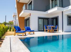 Amazing Villa with Private Pool in Alacati Cesme、アラカティのホテル