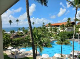 Estúdio equipado Marulhos com varanda, vista de mar e parque aquático, à beira-mar mar de Muro Alto, com wi-fi, restaurante, estacionamento e a 10' de Porto de Galinhas, resort in Porto De Galinhas