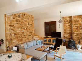 Вила Елена-Villa Elena 1, hotel en Skala Potamias
