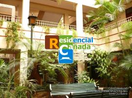 RESIDENCIAL CAÑADA – hotel w pobliżu miejsca El Trompillo Airport - SRZ w mieście Santa Cruz de la Sierra
