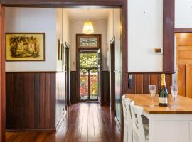 All Decked Out, Fremantle, holiday rental in Fremantle