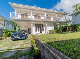 Tropicana Villa, hotel em Le Morne