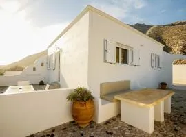 Thera cycladic house at Perissa , Santorini by MPS