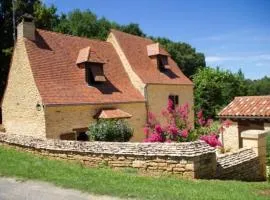 Bonnefon, Maison avec piscine et grand jardin proche Sarlat