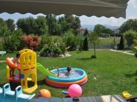 Fofi's garden, hotel in Litochoro