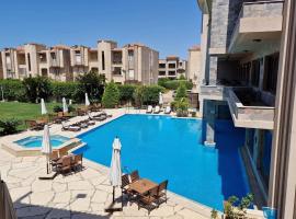 Panacea Suites Hotel: Borg El Arab şehrinde bir tatil köyü