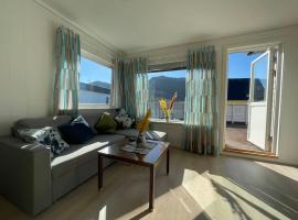 Lovely 2 bedroom apartmen with free parking, hotel cerca de Casa solariega Alvøen, Bergen