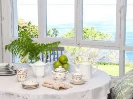 Wishome-Villa sobre el mar en Comillas con piscina privada