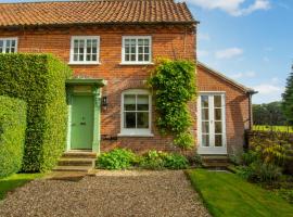 Baytree Cottage, hotel din Melton Constable