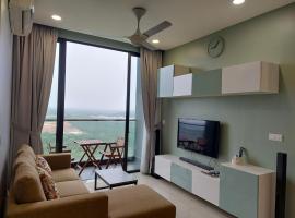 Walk to Legoland * D'Pristine * 2BR Lake View #6