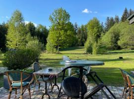 Chambres d’hôtes plateau des mille étangs, hotel cu parcare din Belonchamp