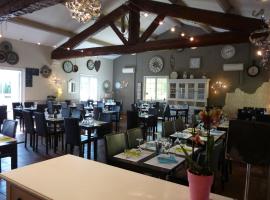 L'Horloge Gourmande, hotel din Donzère