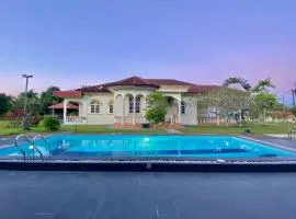 My Excel Garden Deluxe Villa with Orchard and Pool