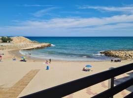 The perfect holiday apartment with fantastic views: Faro de Cullera'da bir otel