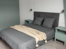 A l'Ombre des Bois, Chambre double confort, hotel que admite mascotas en Neung-sur-Beuvron