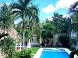 GREEN PARADISE LEONA VICARIO, hotel with pools in Leona Vicario