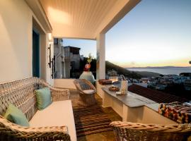 Sunset Suite Elena, holiday rental in Ioulida