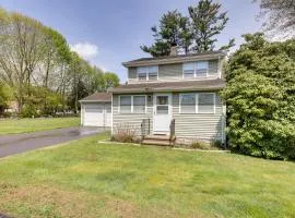 Charming Old Saybrook Home Half-Mi to Sand and Sea!