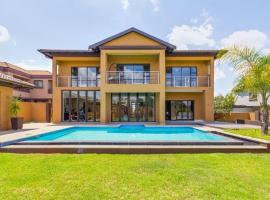 Pearl House, holiday home in Centurion
