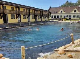 Blatský dvůr, Ferienwohnung mit Hotelservice in Veselí nad Lužnicí