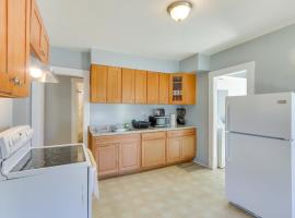 Convenient Springfield Apartment 3 Mi to Downtown!, hotel in Springfield