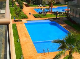 Bleu Beach uniquement pour famille, alquiler vacacional en Sidi Rahal