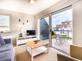 Promonade Z204 Beautiful duplex apartment near beach and center, hotell i Sint-Idesbald