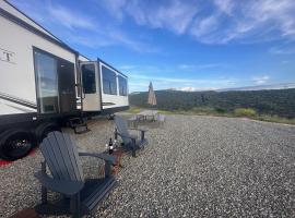 Temecula Hilltop View Glamping Next To Wineries, glamping site in Temecula