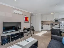 One Bedroom Apartment in Braddon