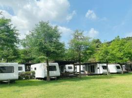 天ㄟ露營車, glamping en Dongshan