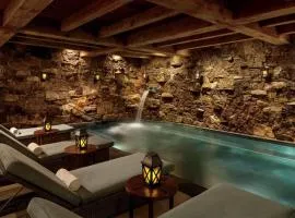 Bachelor Gulch Ritz-Carlton 1 Bedroom Mountain Residence With Ski In, Ski Out Access, Hot Tub, And Full Service Spa