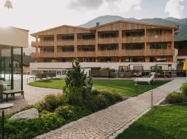Alpine Nature Hotel Stoll