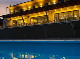 AKROTHEA suites & lounge, hotel v destinácii Tripoli