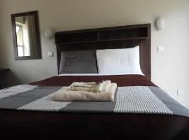 2 bedroomed apartment with en-suite and kitchenette - 2071