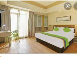 AVR HOTELS, מלון בגורגאון