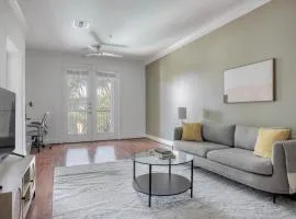 Playa Vista 1br w pool gym nr Whole Foods LAX-1052