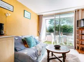 Studio cabine à Carnac: 24m², proche plage/commerces, parking, balcon sud, petit animal ok - FR-1-477-108
