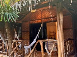 Monkey Business Siquijor、シキホールのホテル