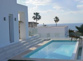 Villa Villa Eliseo - private pool and sea views I 2400 pilsētā Sanroke