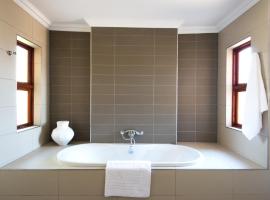 The Finches Nest, All-inclusive-Unterkunft in Hammanskraal