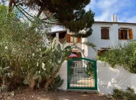 Casa Carla casa in pineta a 100 mt dalla spiaggia