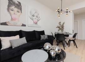 Fashionable City Center Apartment by Noclegi Renters