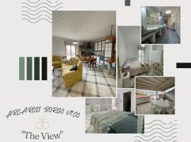 Arcaroli Borgo Vico "The View"，維科德加爾加諾的飯店