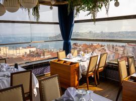 Cihangir Residences, hotel in zona Mimar Sinan Fine Arts University, Istanbul